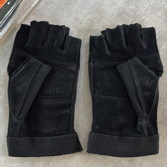 NWT Nike Men's Cardio Training Glove(s)- Right and Left Glove- Size L - Picture 5 of 5